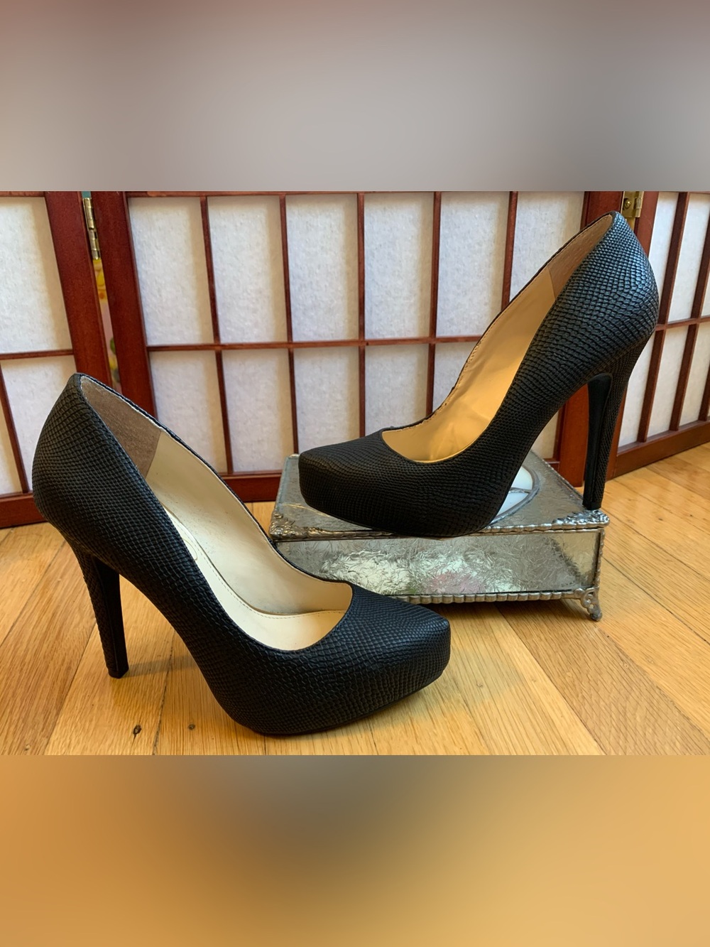 EUC Jessica Simpson Parisah Black Hi-Heel Textured Platform Pump Women's SZ 6.5M